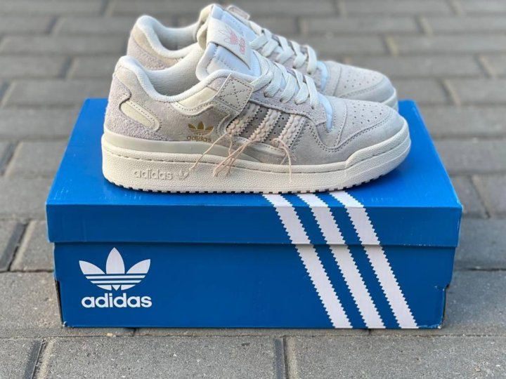 Кроссовки adidas Originals forum Refined