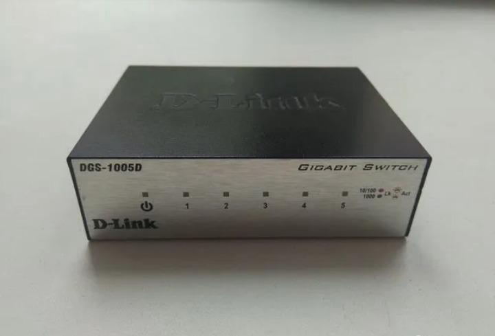 Dgs 1005d. D-link DGS-1005d. D link DGS-1005d/f1. Коммутатор км100-7.1. D-link DGS-1005p/b1a.