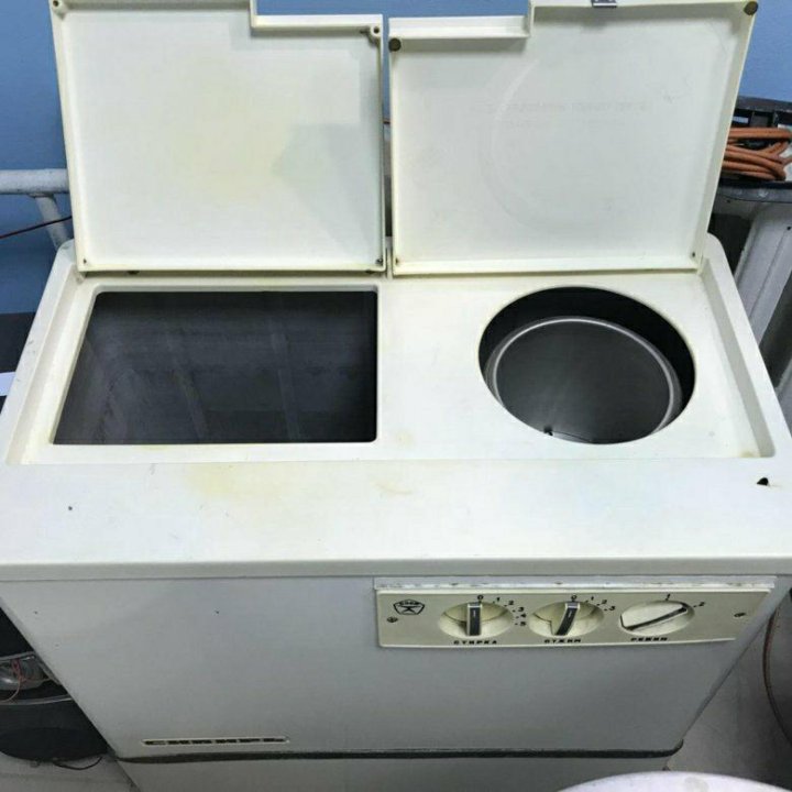 Сибирь-6 стиральная машина центрифуга. Машинка сибирь с центрифугой. Стиральная машина сибирь-2. Стиральная машинка сибирь 2 отсека. Стиральная машина сибирь с центрифугой.