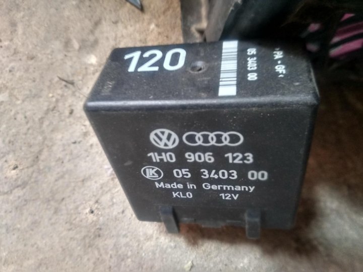 Запчасти на фольксваген пассат 5. Фольксваген пассат б3 седан 2. Запчасти vw economy parts. Воздухозаборник пассат б3. Фольксваген 3 запчасти.