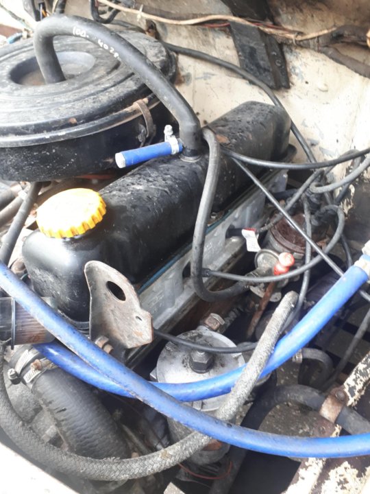 масло для 402 двигателя. масло в двигатель 402 газ. моторное масло в газ 53 бензин. корпус масляного фильтра двс 402. двигатель уаз теплообменник течь масла.