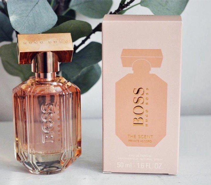 Хуго босс зе сент. Духи Hugo Boss the Scent. Boss Hugo Boss the Scent for her парфюмерная вода. Хуго босс зе сент женские. Духи босс the Scent for her private.