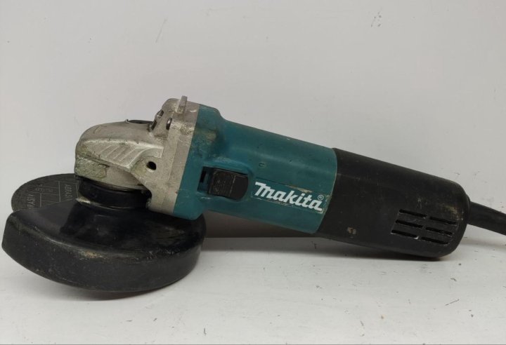 Ушм makita 9558hn