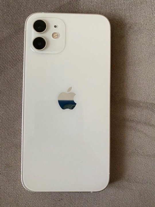 Iphone se 2020 white. Iphone 11 white. Iphone 11 128gb белый. Айфон белый отзывы. Айфон 11 128 гб белый.