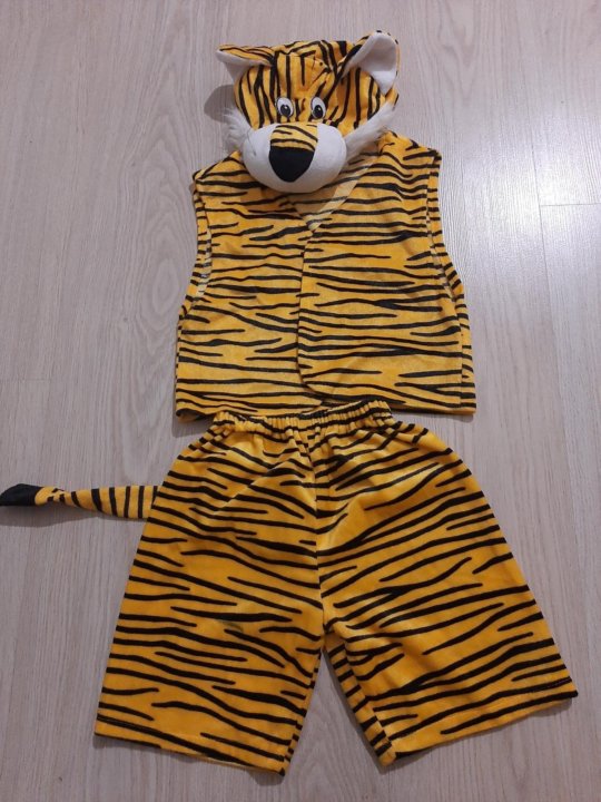 Карнавальный костюм на Новый год кигуруми Тигра - 2022
