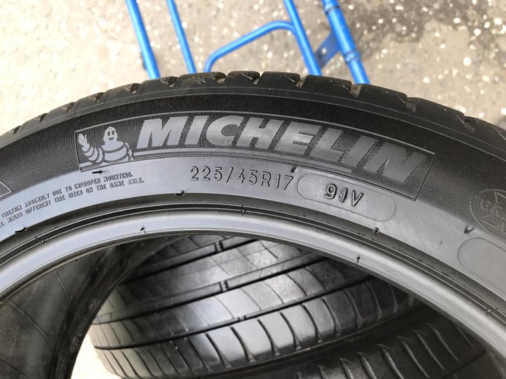 Мишлен r17 лето. Michelin 225 45 r17. 225/45 R17. Michelin 225 45 r17 xi5. Michelin 4 225/45 r17.