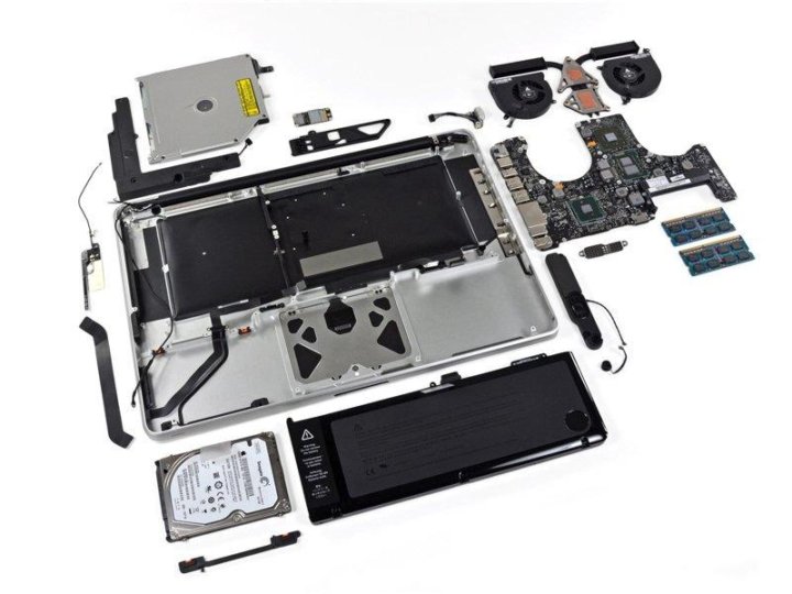 Как выглядит в разобранном виде Оперативный ремонт Apple iMac, MacBook. Выезд - купить в Краснодаре, цена 1 руб.