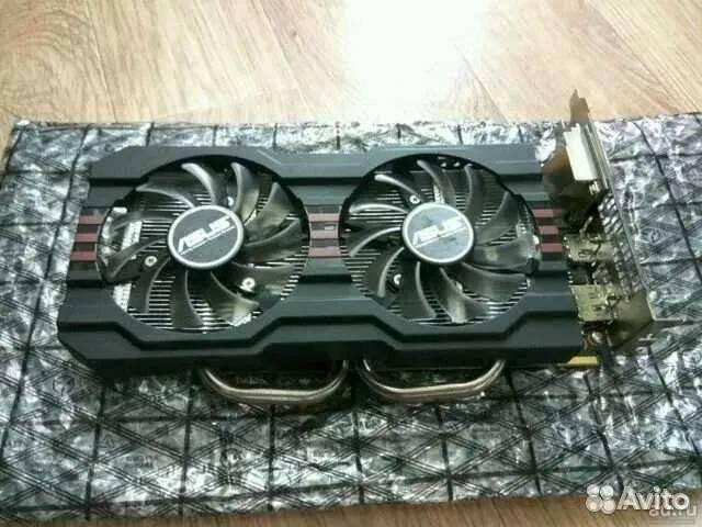 Amd radeon 7700. ASUS Radeon 7700. ASUS AMD Radeon HD 7700 Series. AMD HD 7700 Series 2gb. Видеокарта ASUS Radeon HD 7700.