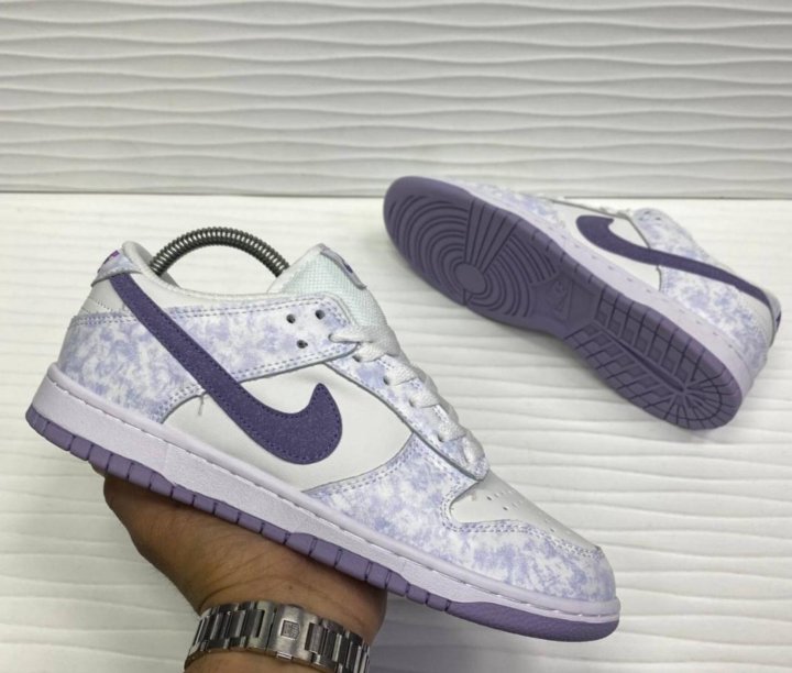 Dunk low purple pulse. Nike Dunk Low Purple Pulse.