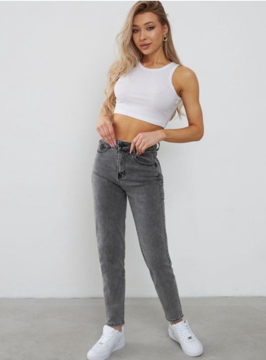 Спортивные брюки 2023