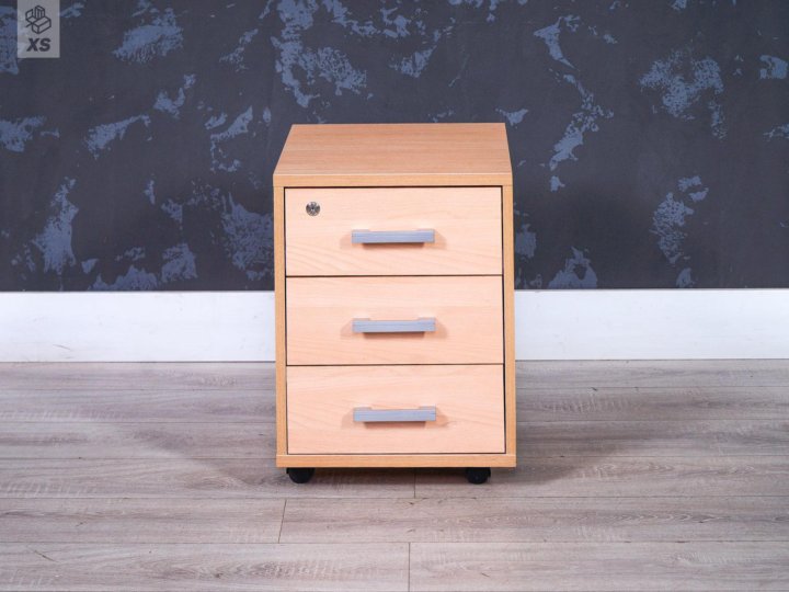 Цена тумба выкатная 450х500х720. Мебель из дсп сосна бесцветная с темным. 580 дсп 2023. Кабинет модерн тумба выкатная 420х486х565. 1077672 тумба под оргтехнику 900х600х750.