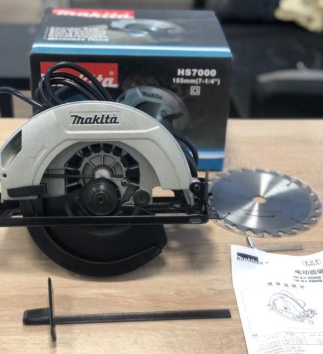 Hs 7000. Makita hs7000 есть ли направляющая и глубиномер.