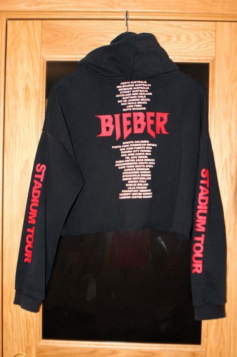 Hoodie purpose cheap tour h&m