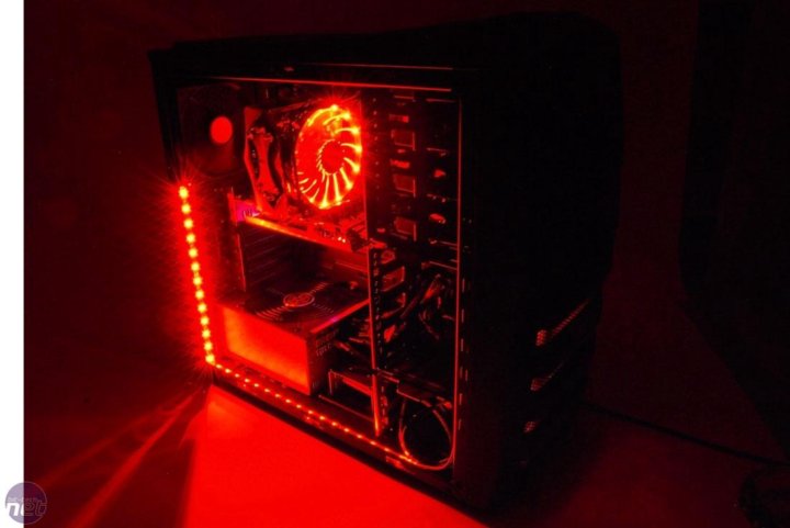 Компьютер red. Корпус ASUS ROG С RGB подсветкой. Корпусы системного блока РГБ. AEROCOOL 700w красная подсветка. Zalman za1225csl красная подсветка.