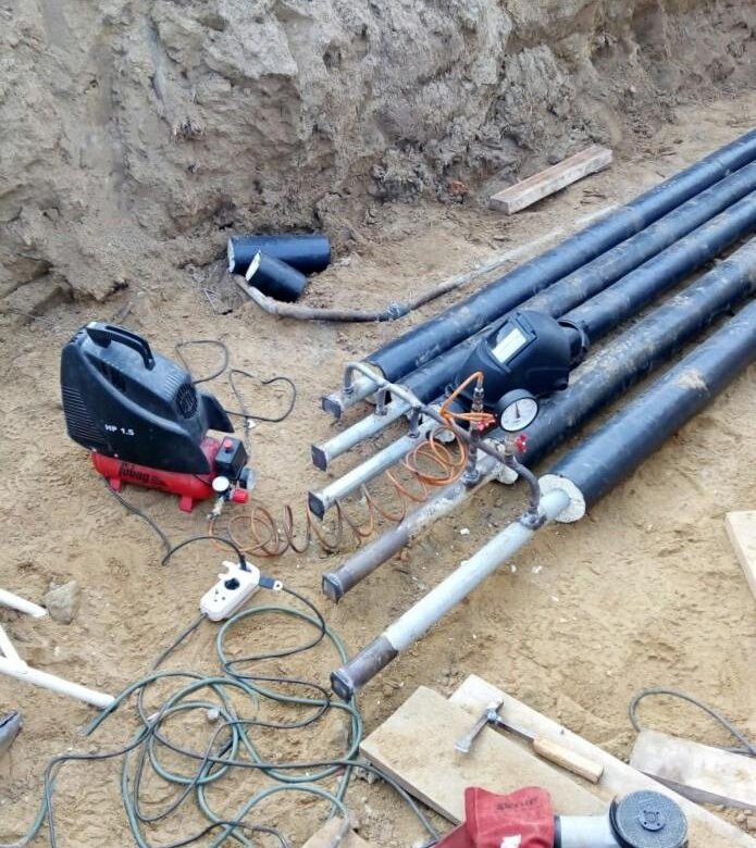 Сантехники, плотники, сварщики. – купить в Югорске, цена 500 руб., дата ...