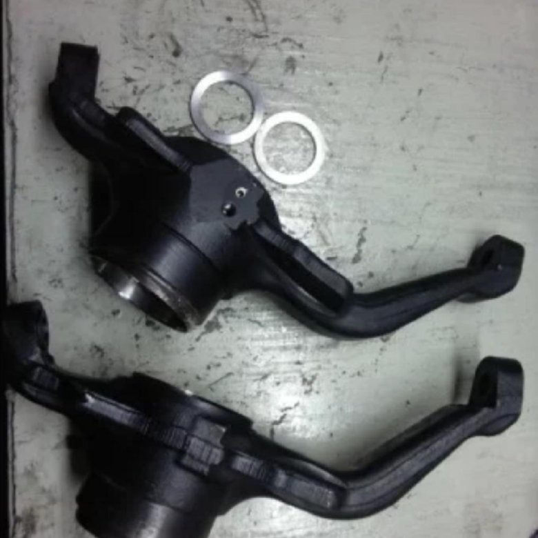 поворотный кулак ваз 2121. кулак поворотный ваз-2123 правый 2123-3001014 автоваз. поворотный кулак нива ивеко. кулак поворотный ваз 2123 левый. поворотный кулак нива 2121.