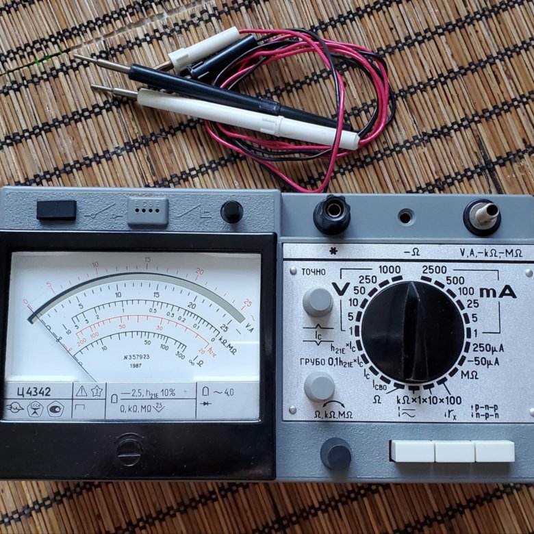 Прибор комбинированный. Прибор комбинированный электроизмерительный ц4342. Тестер ц4342-м1. Стрелочный тестер ц4342. Прибор электроизмерительный комбинированный ц4342-м1 разбор.