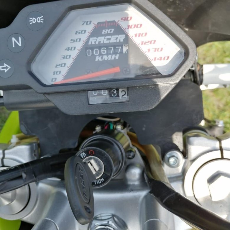 Регулятор давления топлива.Вопрос. - Mitsubishi Lancer IX, 1,6 л, 2004 года набл