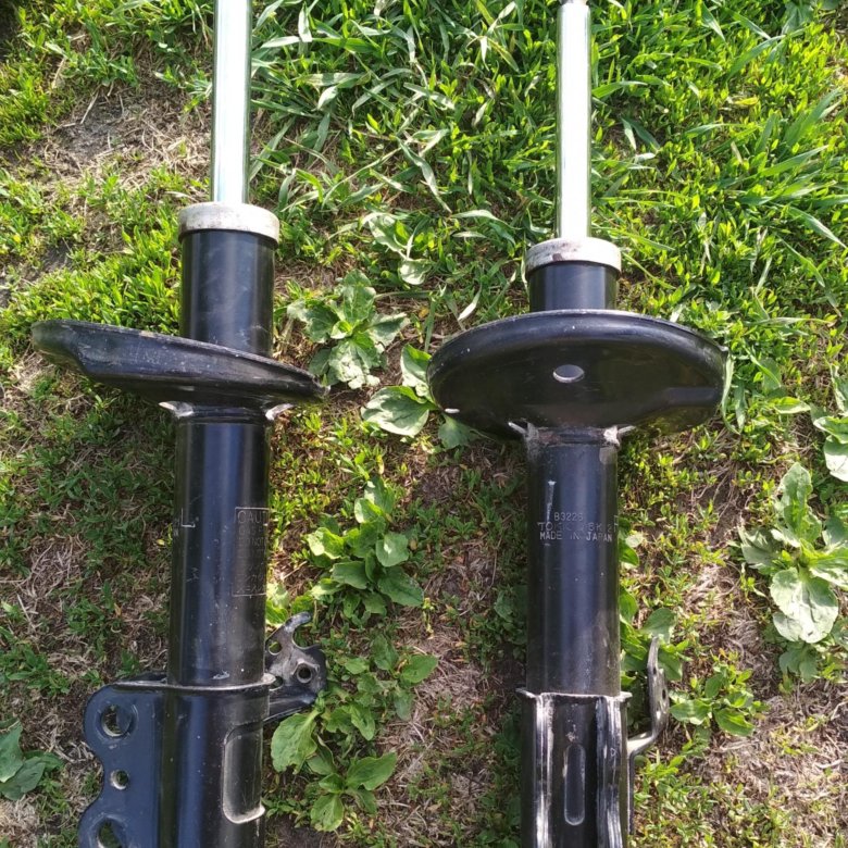 стойка передняя тойота рав 4. стойка рав 4. стойка рав 4. стойки амортизатора тойота рав 4. рав 4 задние стойки.