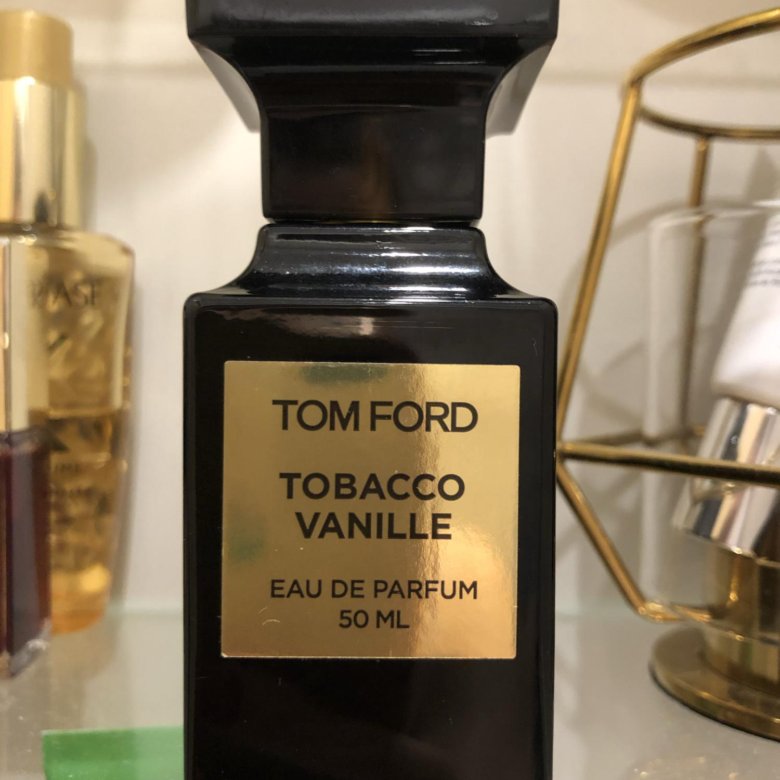 Том форд табако купить. Tom Ford Tobacco Vanille. Tom Ford Tobacco Vanille Дубай. Духи Tobacco Vanille белый флакон. Том Форд табак ваниль.