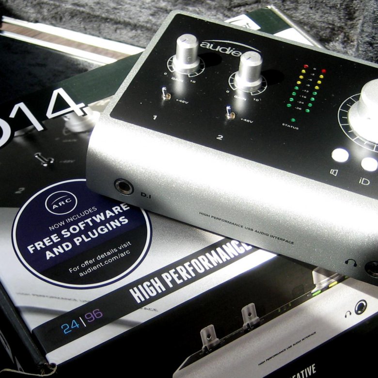 Звуковая карта audient id14