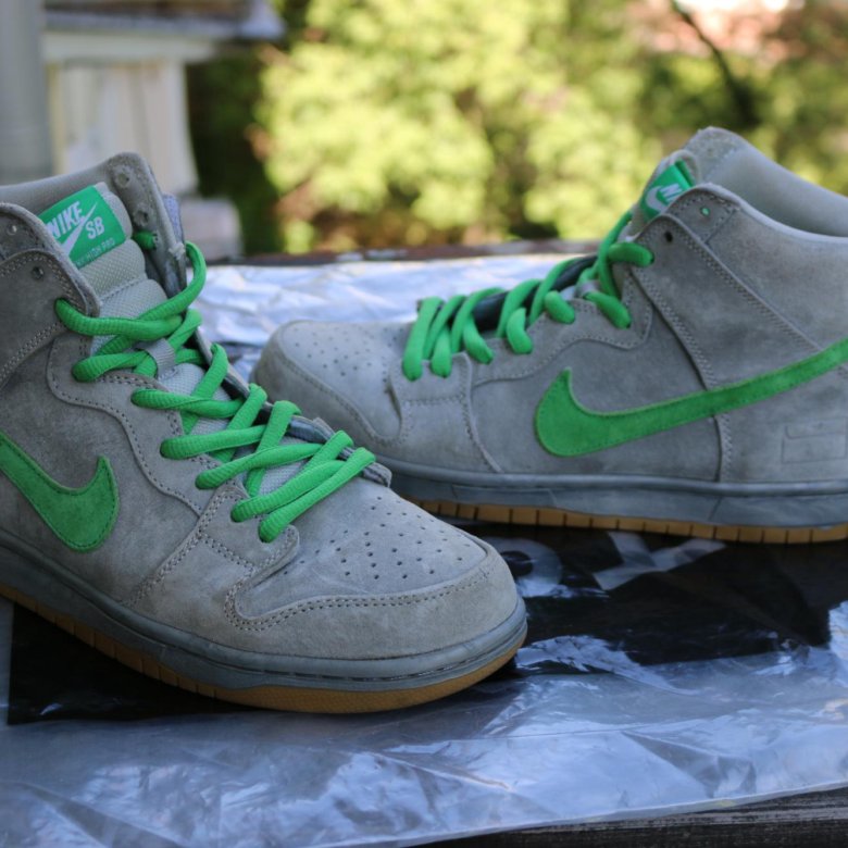 Nike dunk shop silver box