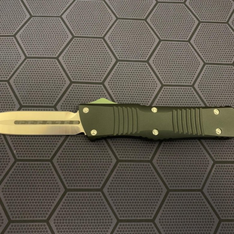 Microtech combat troodon
