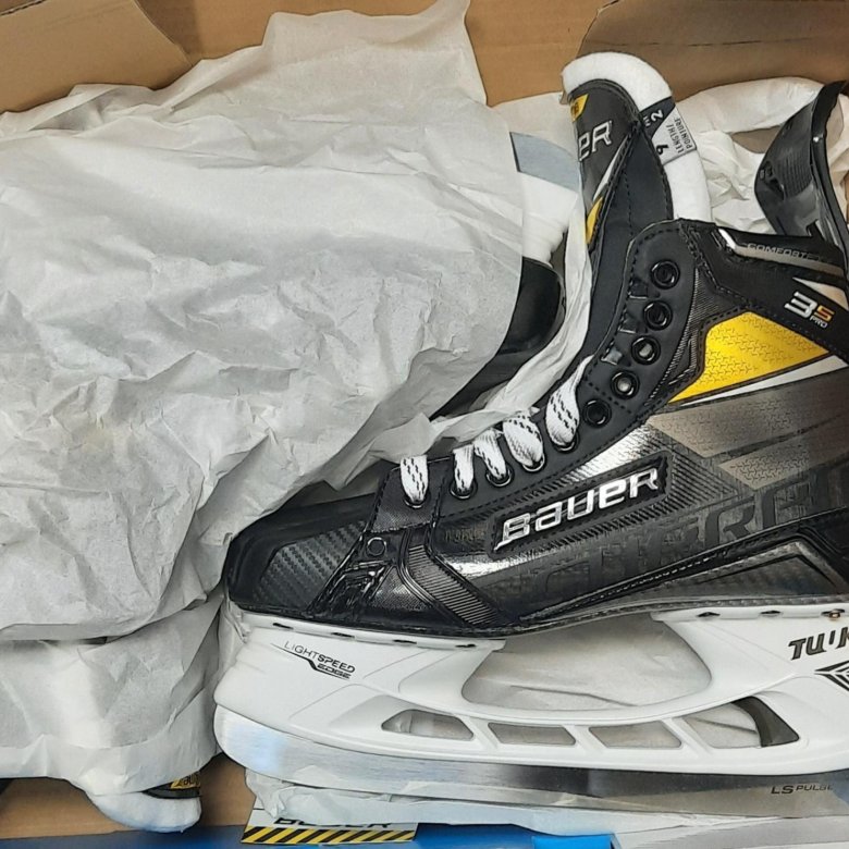 Коньки хоккейные Bauer Supreme 3s