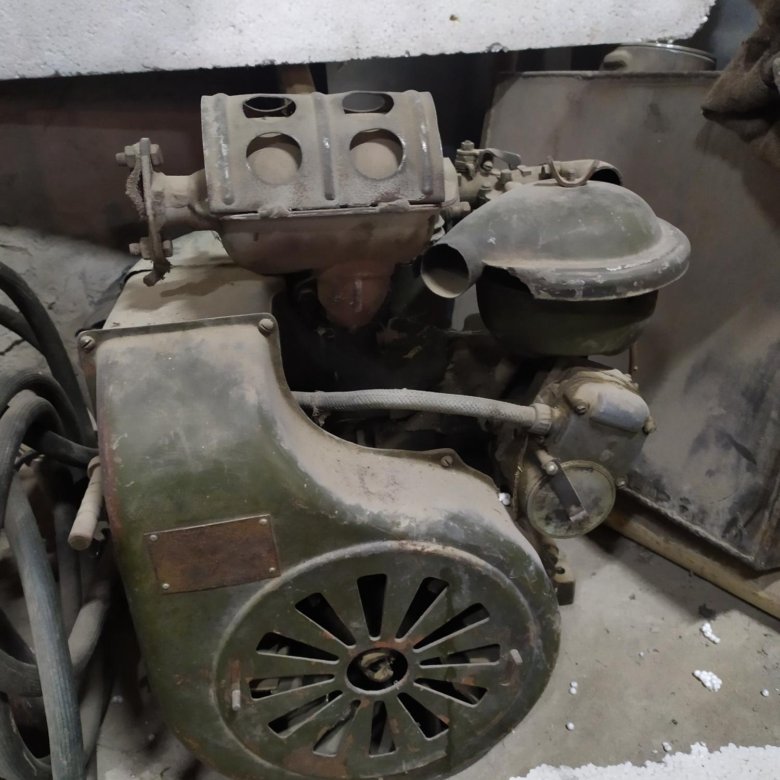 Двигатель уд1 зид. Двигателя зид 1 уд мельница. Двигатель уд 15 зид. Уд 1. Уд-1 одноцилиндровые двигатели.