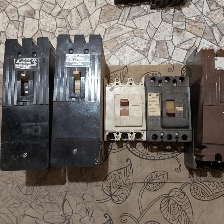 Охлашеное оружие. Игровые автоматы детские аттракционы. Игровые автоматы babooshka atronic. Azkoyen sienna 2012 г. Автомат калашникова ак-74.