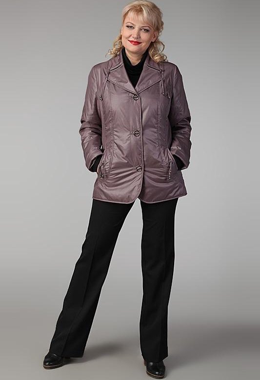 Куртки для женщин за 50 лет
