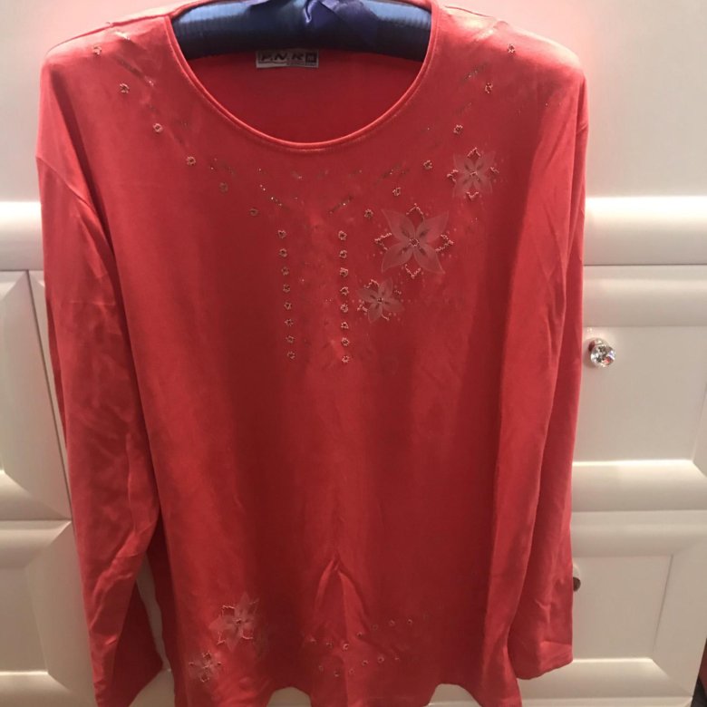 Кофта 48-50 разм. – купить в Колпино, цена 300 руб., дата размещения ...