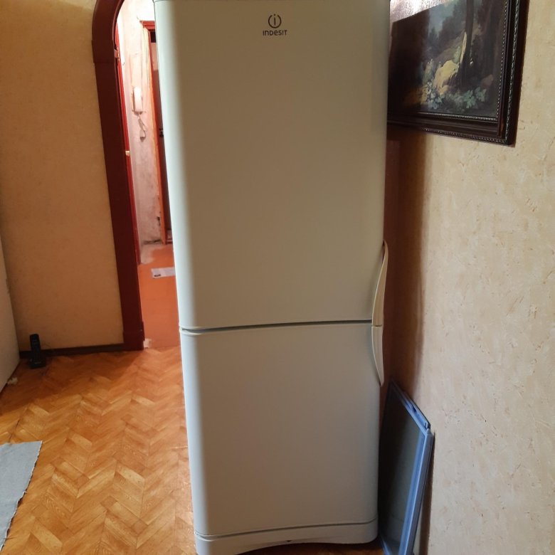 Холодильник – купить в Тюмени, цена 6 000 руб., продано 22 октября 2020 ...