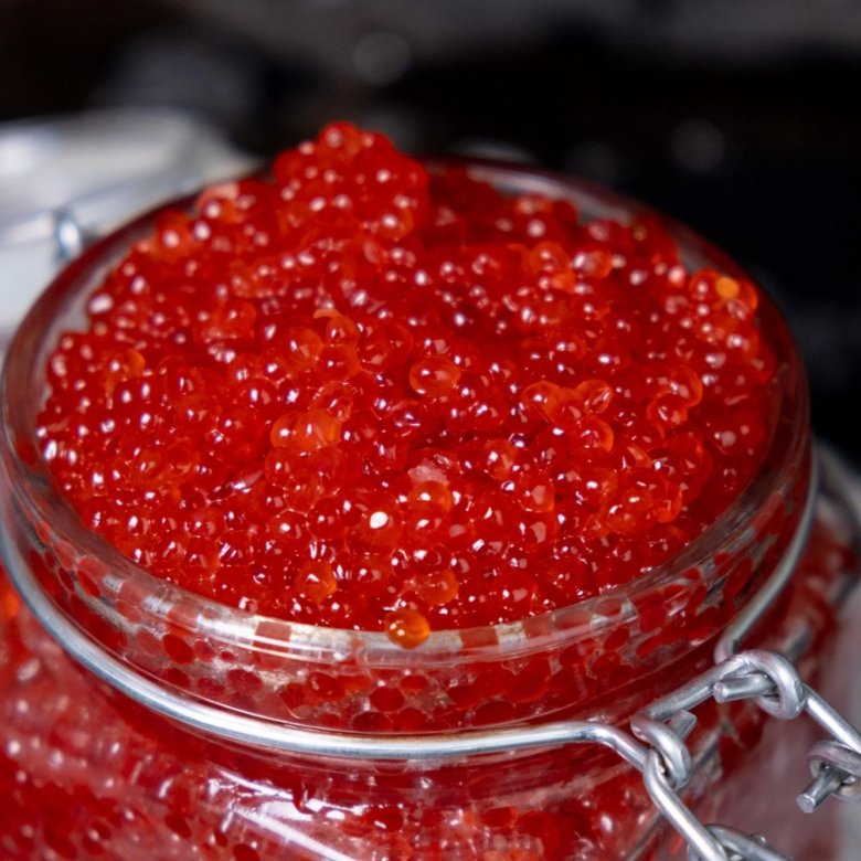 Икра красная первый. Икра и морепродукты. Фото икры и морепродуктов. Red Caviar in a Fancy way.