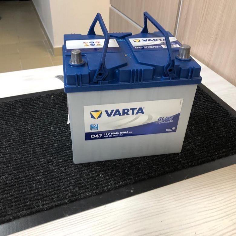 Varta Blue Dynamic d47 обслуживаемый или нет. Аккумулятор варта 60 а/ч d47 Дата изготовления. Аккумулятор бу.