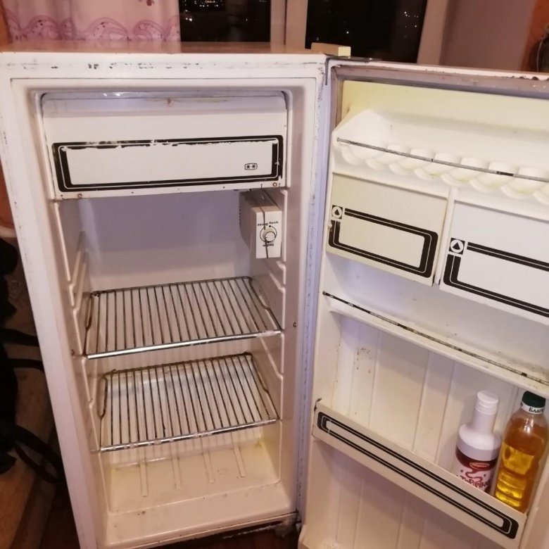 Холодильник – купить в Тюмени, цена 2 800 руб., продано 17 октября 2020 ...
