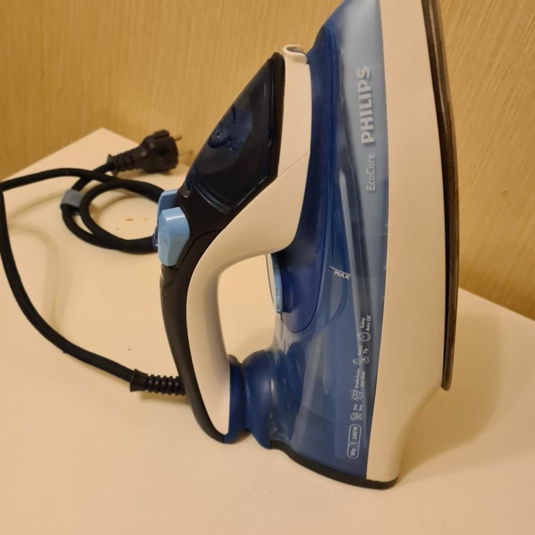 Утюг Philips NL9206 AD-4 – купить в Москве, цена 290 руб., продано 20 ...