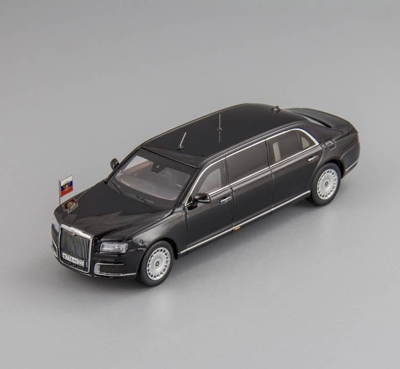 Р›РёРјСѓР·РёРЅ Aurus Senat Limousine l700