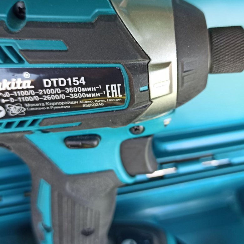 Аккумуляторный ударный шуруповерт makita dtd154z. Makita dtd172dwe. Makita dtd173. Масляный Импакт Макита. Dtd154.