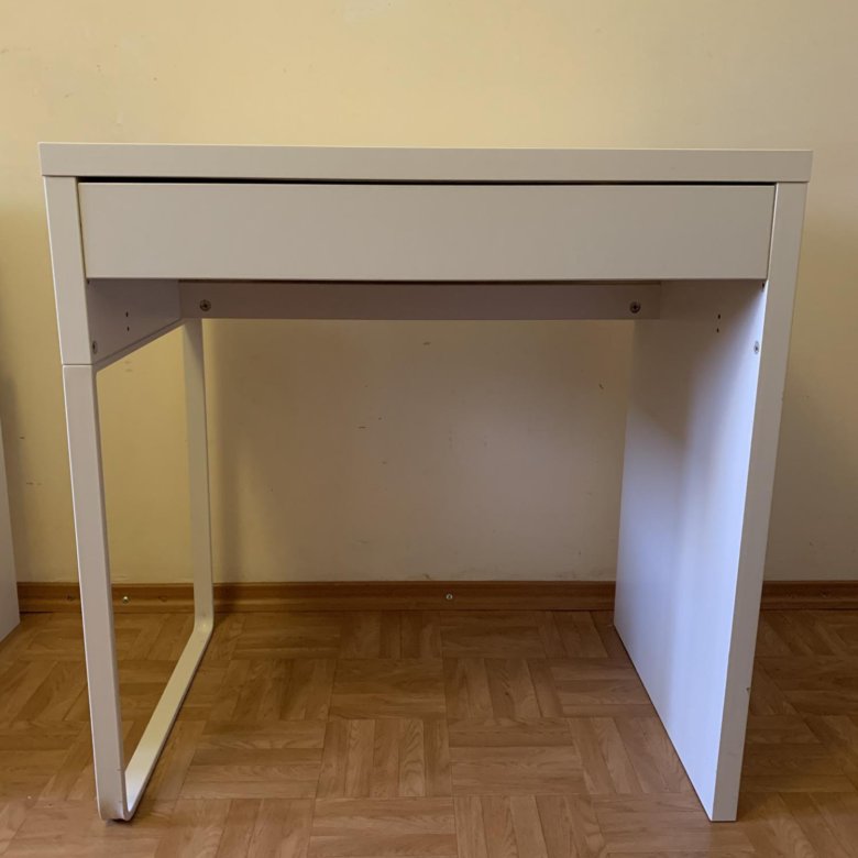 Стол Микке икеа – купить в Москве, цена 2 500 руб., продано 27 декабря ...