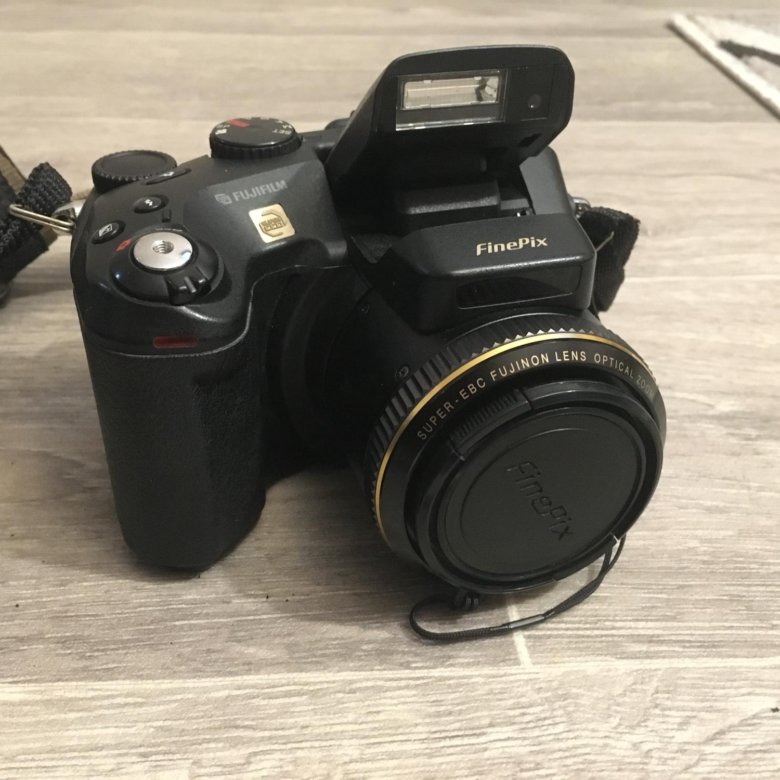 Зеркальный фотоаппарат 📸 FujiFilm FinePix – купить в Красноярске, цена ...