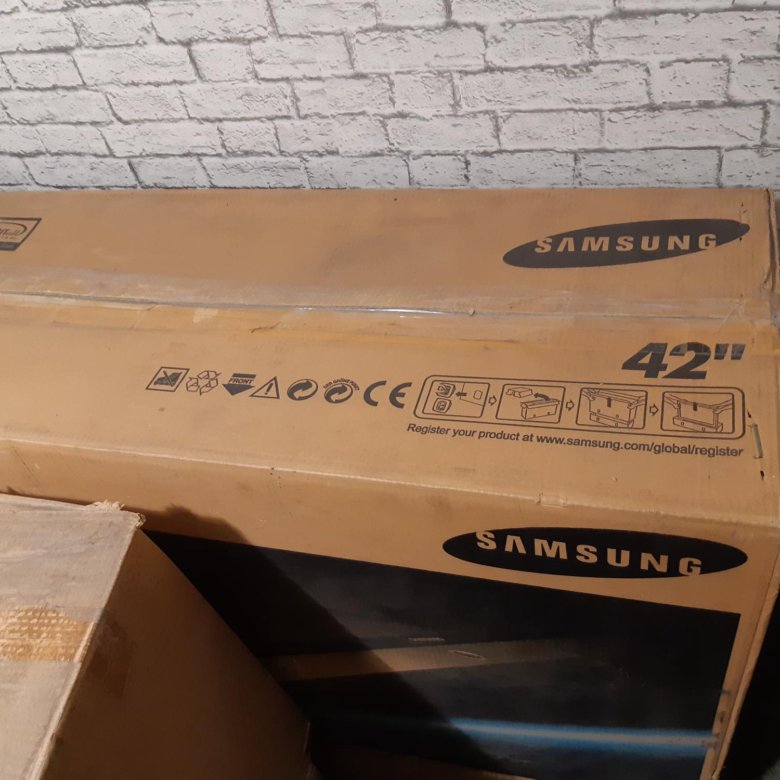 Магазин продал 132 телевизора в ноябре