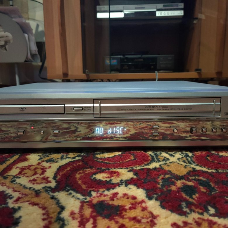 Lg dc90v3v6w. LG dc592w. LG dc592w DVD плеер. DVD/VHS-плеер LG DC-489