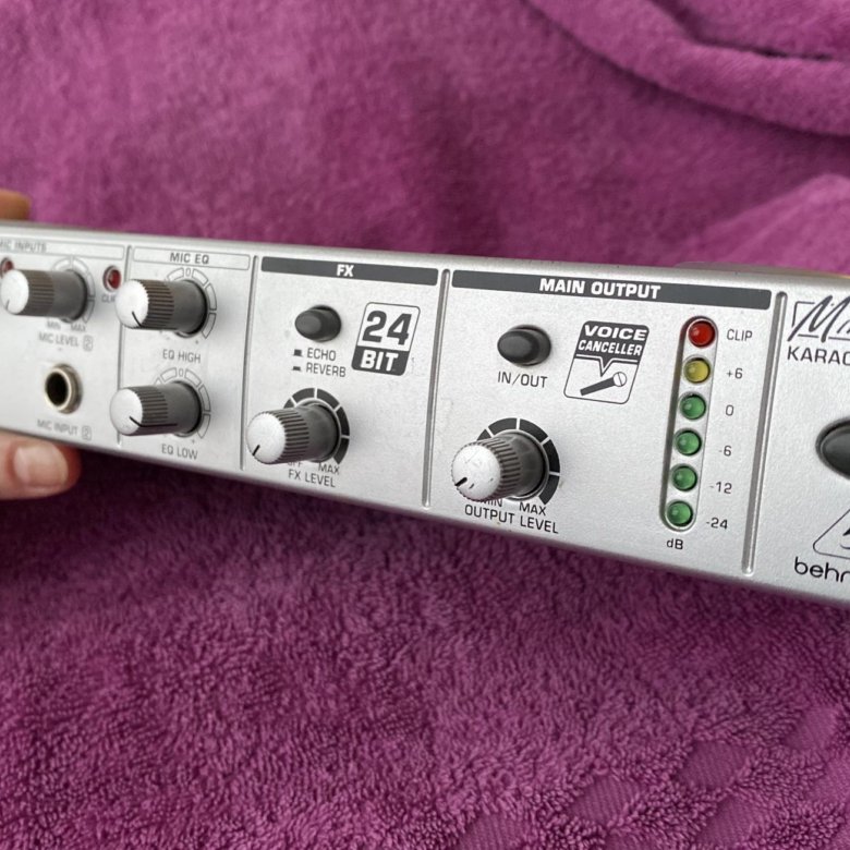Караокепроцессор Behringer karaoke machine mix800 купить в Москве