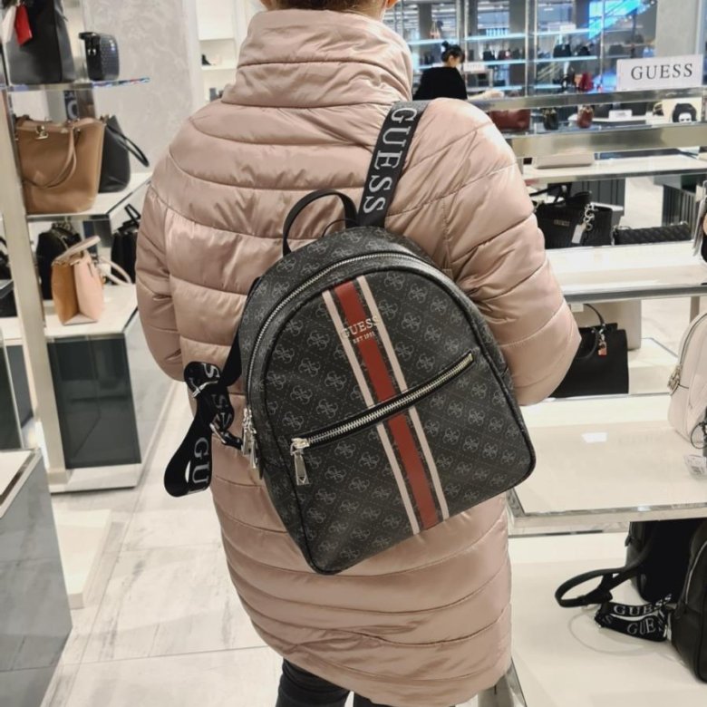 Портфель GUESS – купить в Москве, цена 4 600 руб., продано 23 марта ...