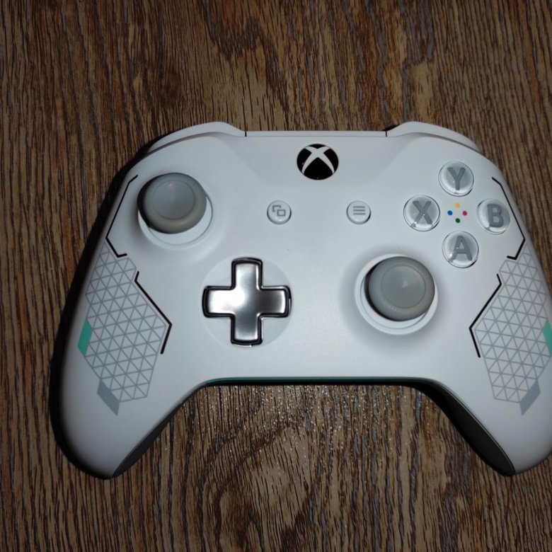 Геймпад Xbox One ОРИГИНАЛ – купить в Москве, цена 2 990 руб., продано ...