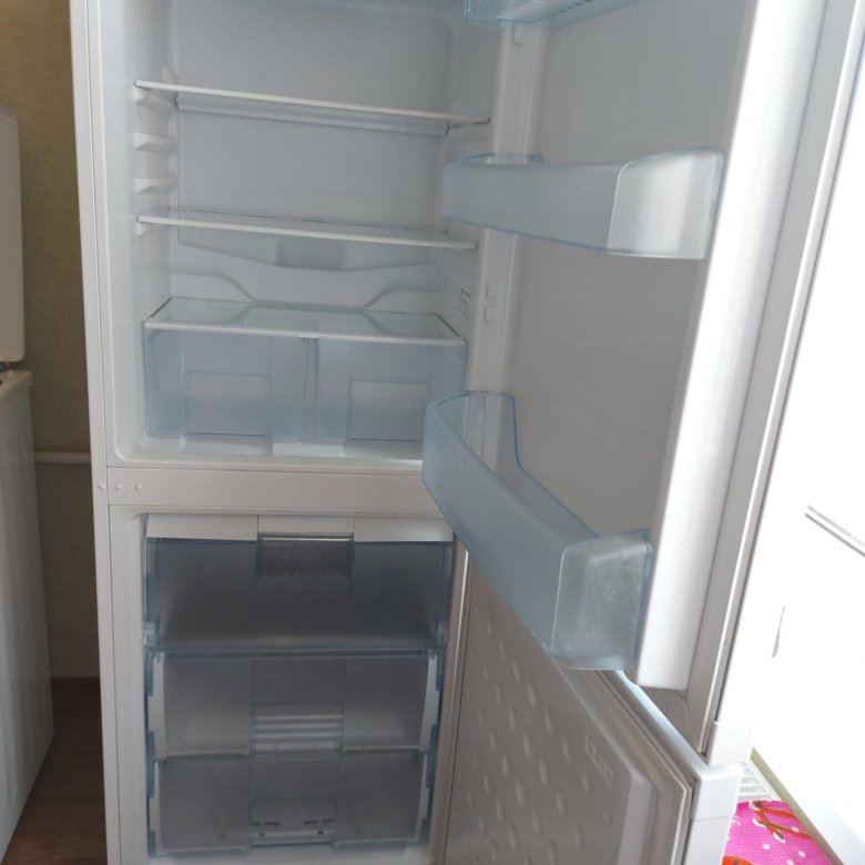 Холодильник – купить в Калининграде, цена 6 000 руб., продано 6 марта ...
