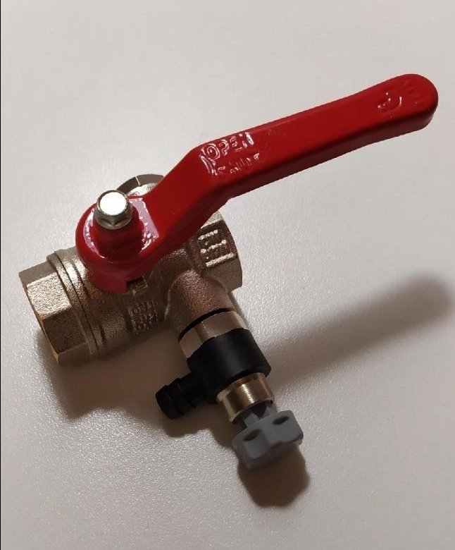 Краны трехходовые, Италия – купить в Москве, цена 200 руб., продано 5 ...