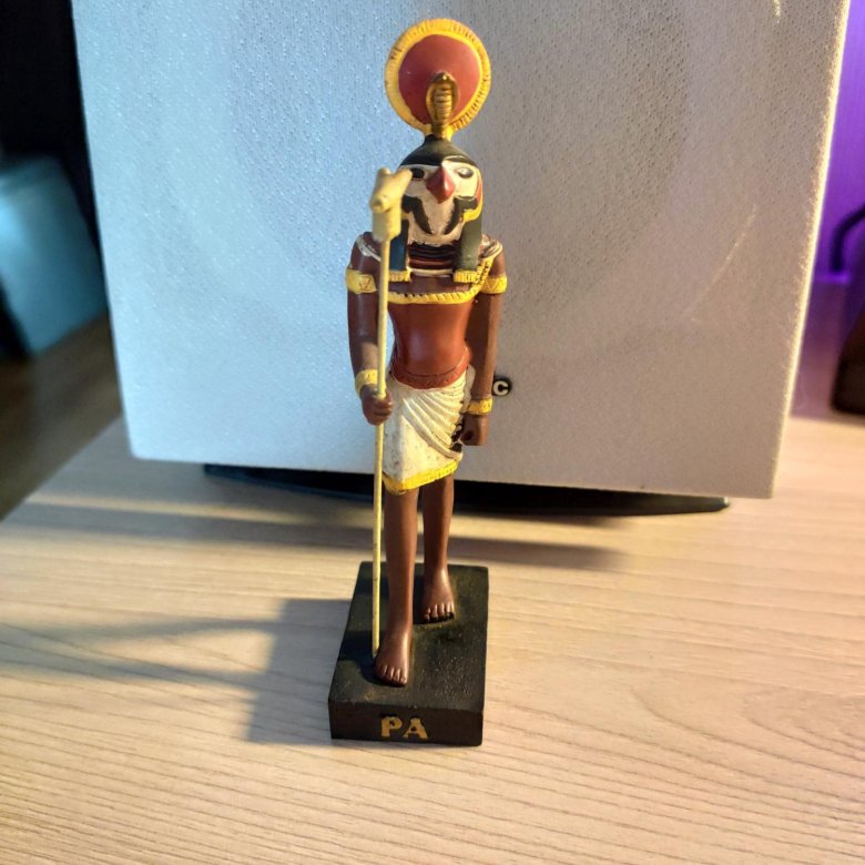 египетские статуэтки бога ра. статуэтка бог ра египет. статуэтка ра. египетский бог тот статуэтка. бог ра статуэтка.