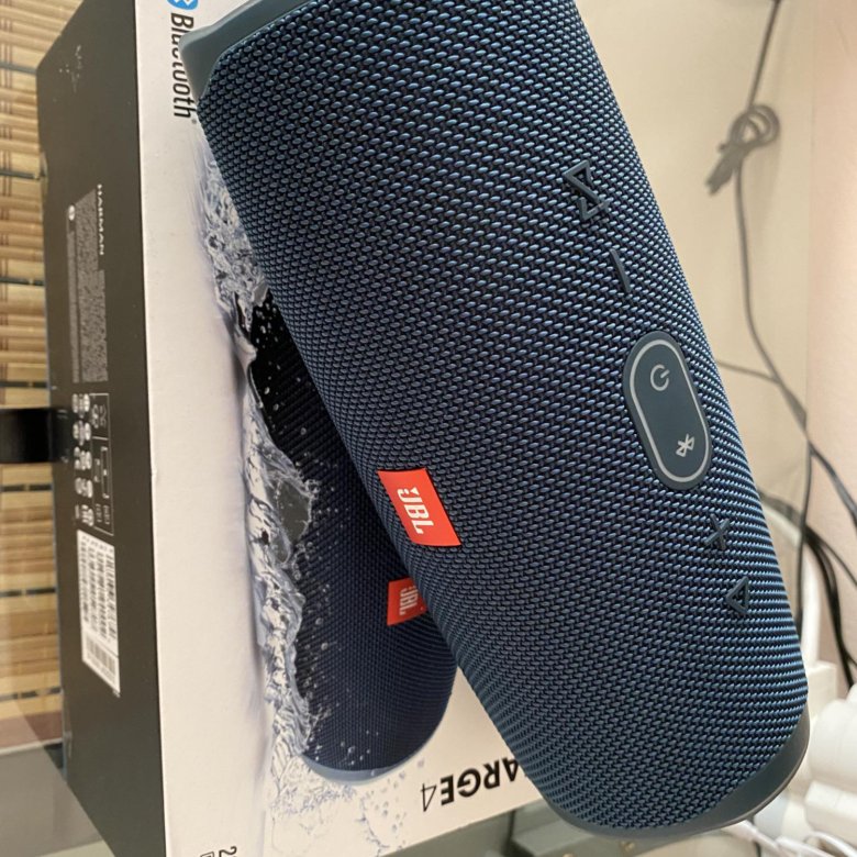 Jbl charge 4 – купить в Москве, цена 5 500 руб., продано 9 мая 2021 ...
